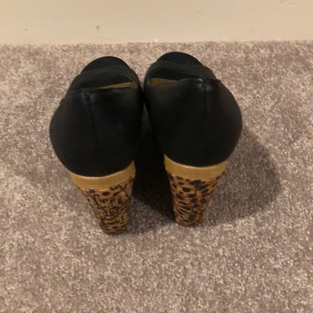 Black Wedges - image 4